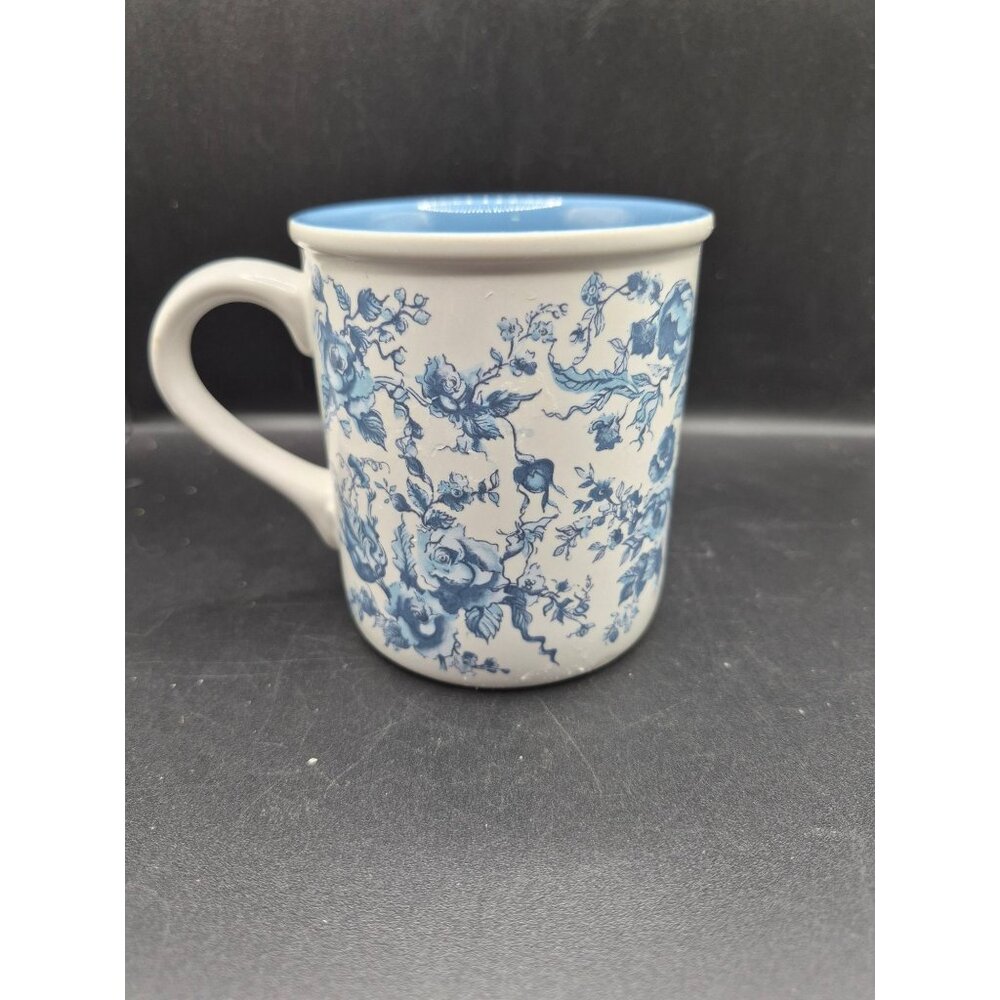 Creative Concepts Blue Chintz Floral Ceramic Mug Korea 92 Vintage Cup White Blue
